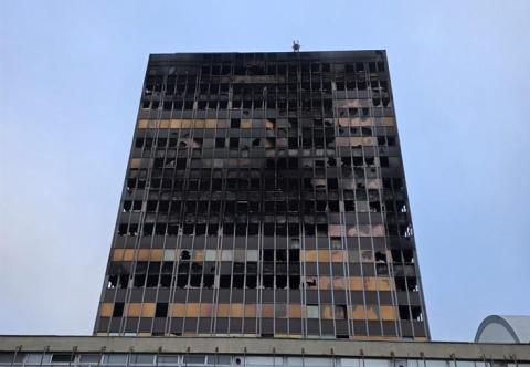 Danas.hr - NEBODER U PUKOTINAMA / U zgradu Vjesnika ne može nitko! Statičar otkrio što sada slijedi: 'Bit ćemo pametniji...' 